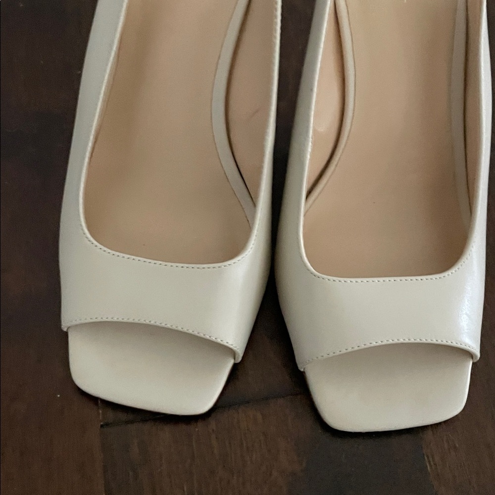 Anthropologie Curved Edge Slingback Heels Cream Size 9.5 - Picture 11 of 14